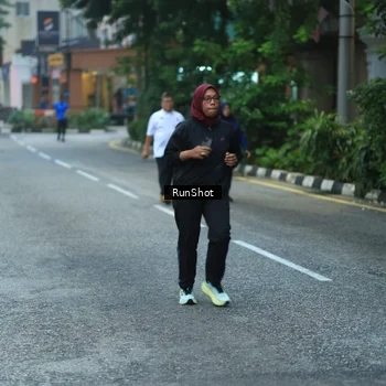 Runner Photo 8623364