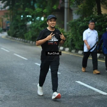 Runner Photo 8623367