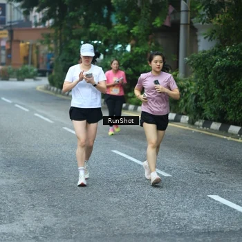 Runner Photo 8623440