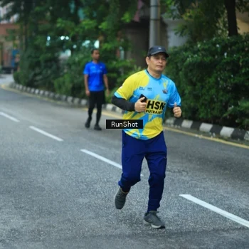 Runner Photo 8623450