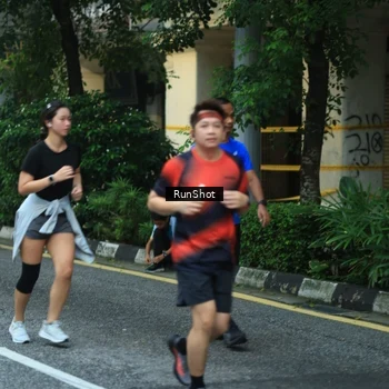 Runner Photo 8623469