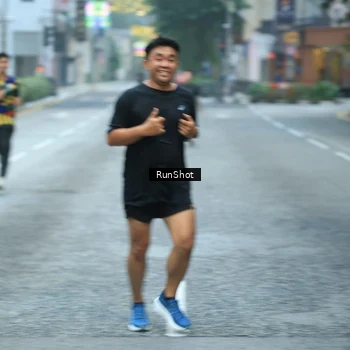 Runner Photo 8623473