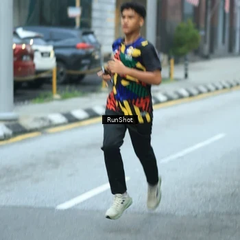Runner Photo 8623477