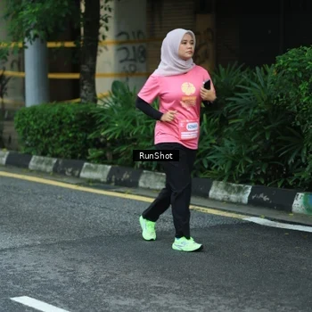 Runner Photo 8623483