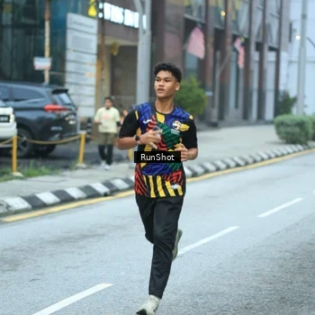 Runner Photo 8623490