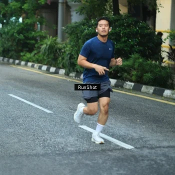 Runner Photo 8623505