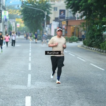 Runner Photo 8623513