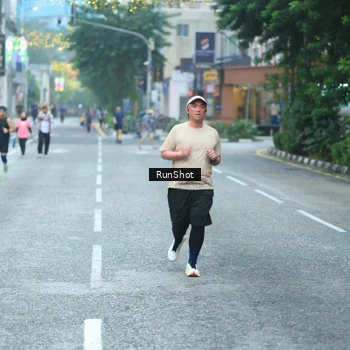Runner Photo 8623517
