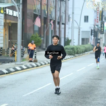 Runner Photo 8623518
