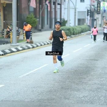 Runner Photo 8623533