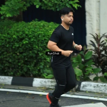 Runner Photo 8623535