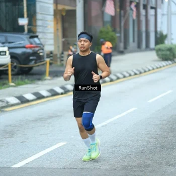Runner Photo 8623537