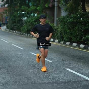 Runner Photo 8623544