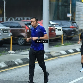 Runner Photo 8623564