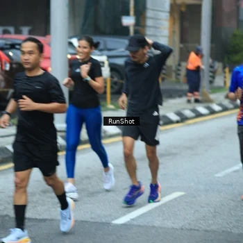 Runner Photo 8623573