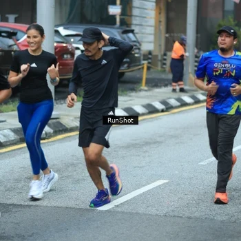 Runner Photo 8623577
