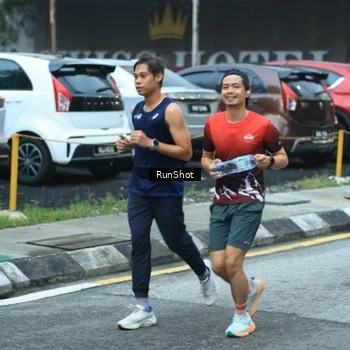 Runner Photo 8623637