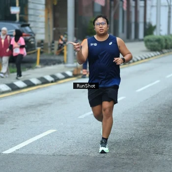 Runner Photo 8623654