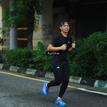 Runner Photo 8623683