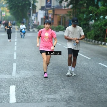 Runner Photo 8623698
