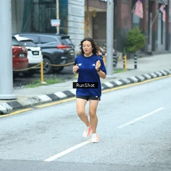 Runner Photo 8623741
