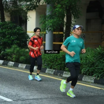 Runner Photo 8623749