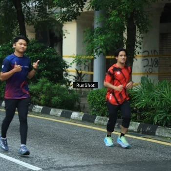 Runner Photo 8623753