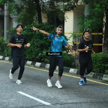 Runner Photo 8623762
