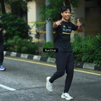 Runner Photo 8623775