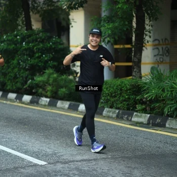 Runner Photo 8623785