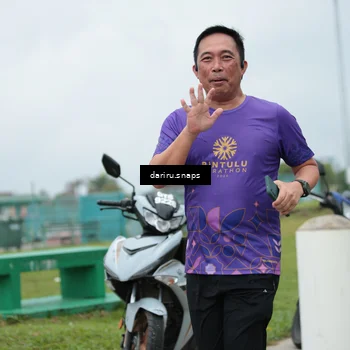 Runner Photo 8623821