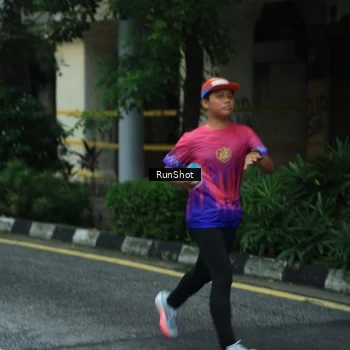 Runner Photo 8623823