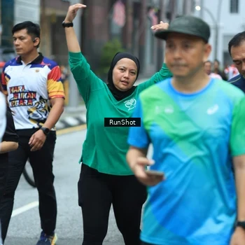 Runner Photo 8623896