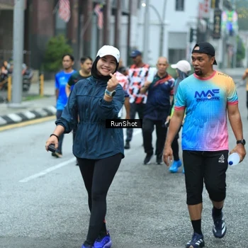 Runner Photo 8623911
