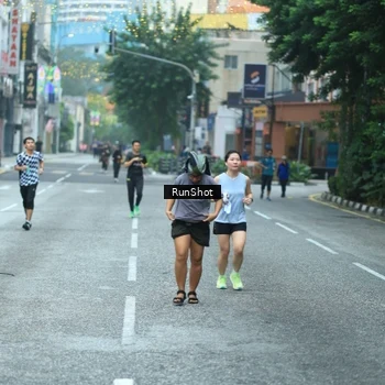Runner Photo 8623995