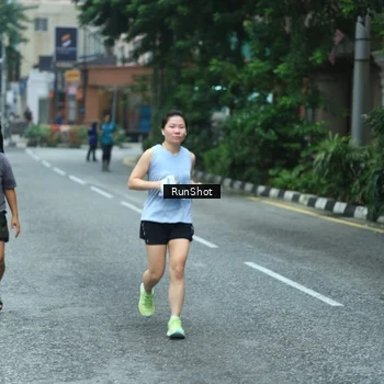 Runner Photo 8624006