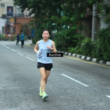 Runner Photo 8624007
