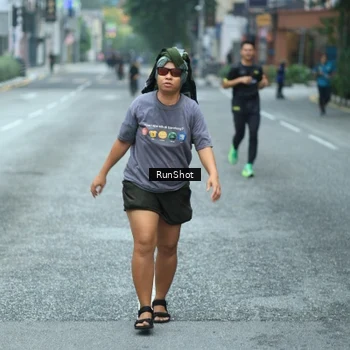 Runner Photo 8624014
