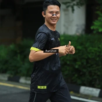 Runner Photo 8624035