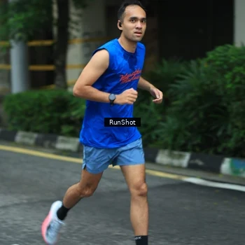 Runner Photo 8624069