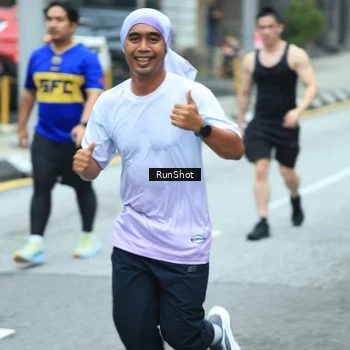 Runner Photo 8624080