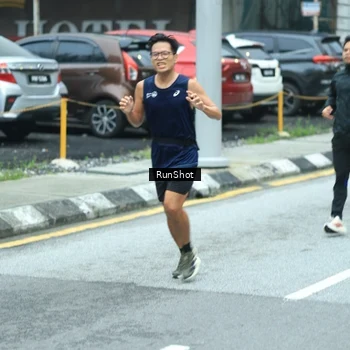 Runner Photo 8624096