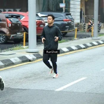 Runner Photo 8624108