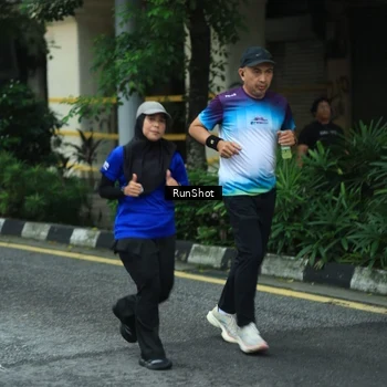 Runner Photo 8624114