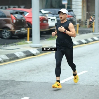 Runner Photo 8624131