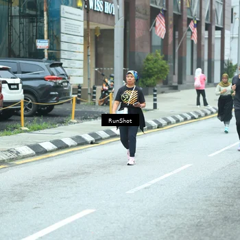 Runner Photo 8624134