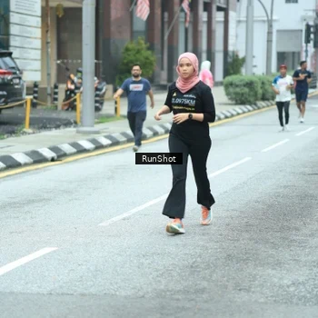 Runner Photo 8624155