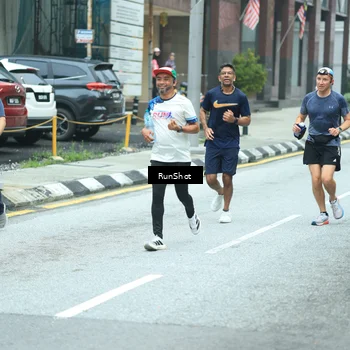 Runner Photo 8624179