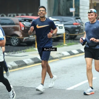 Runner Photo 8624181