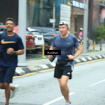Runner Photo 8624184